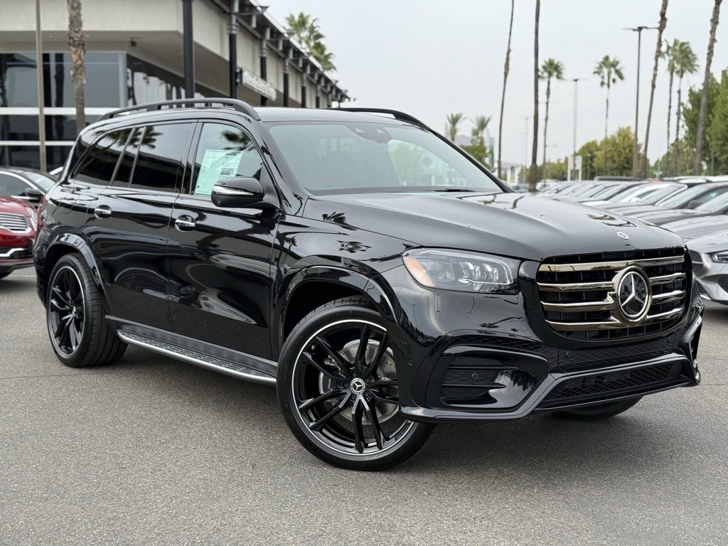 New 2026 Mercedes-Benz GLS 580 4MATIC image 1