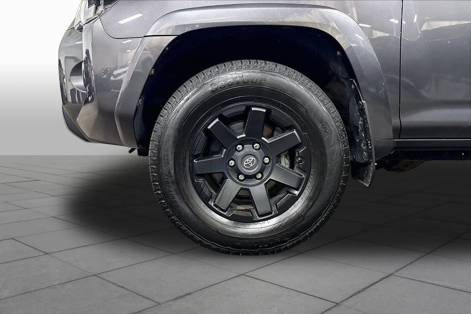 Certified 2019 Toyota 4Runner TRD Off-Road Premium w/ Wilderness Package AWD/4WD image 11