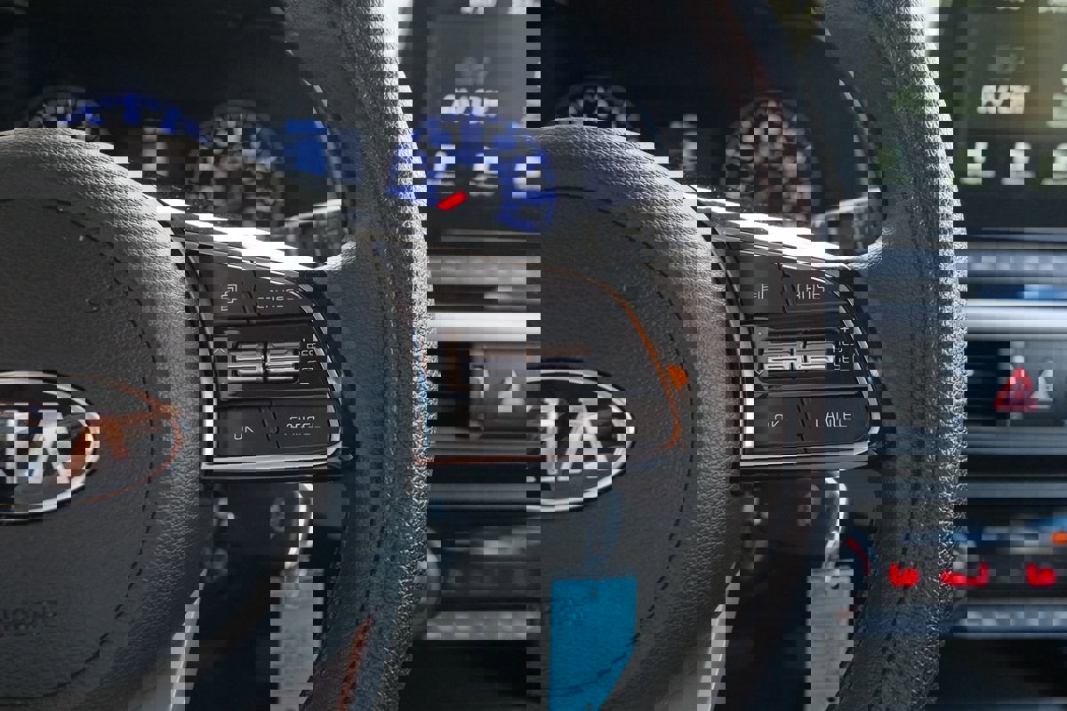 Used 2019 Kia Forte LXS image 19