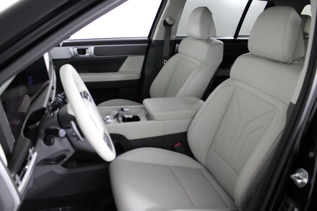 Certified 2026 Hyundai Santa Fe SEL FWD image 21
