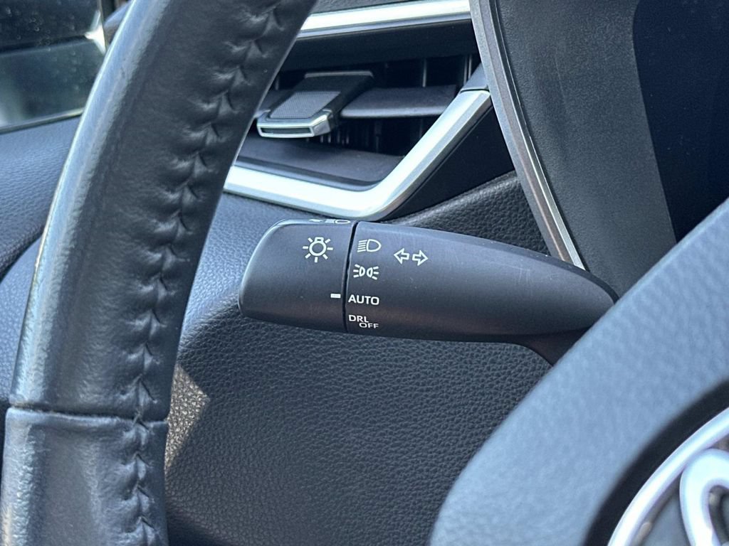 Used 2024 Toyota Corolla XSE FWD image 34