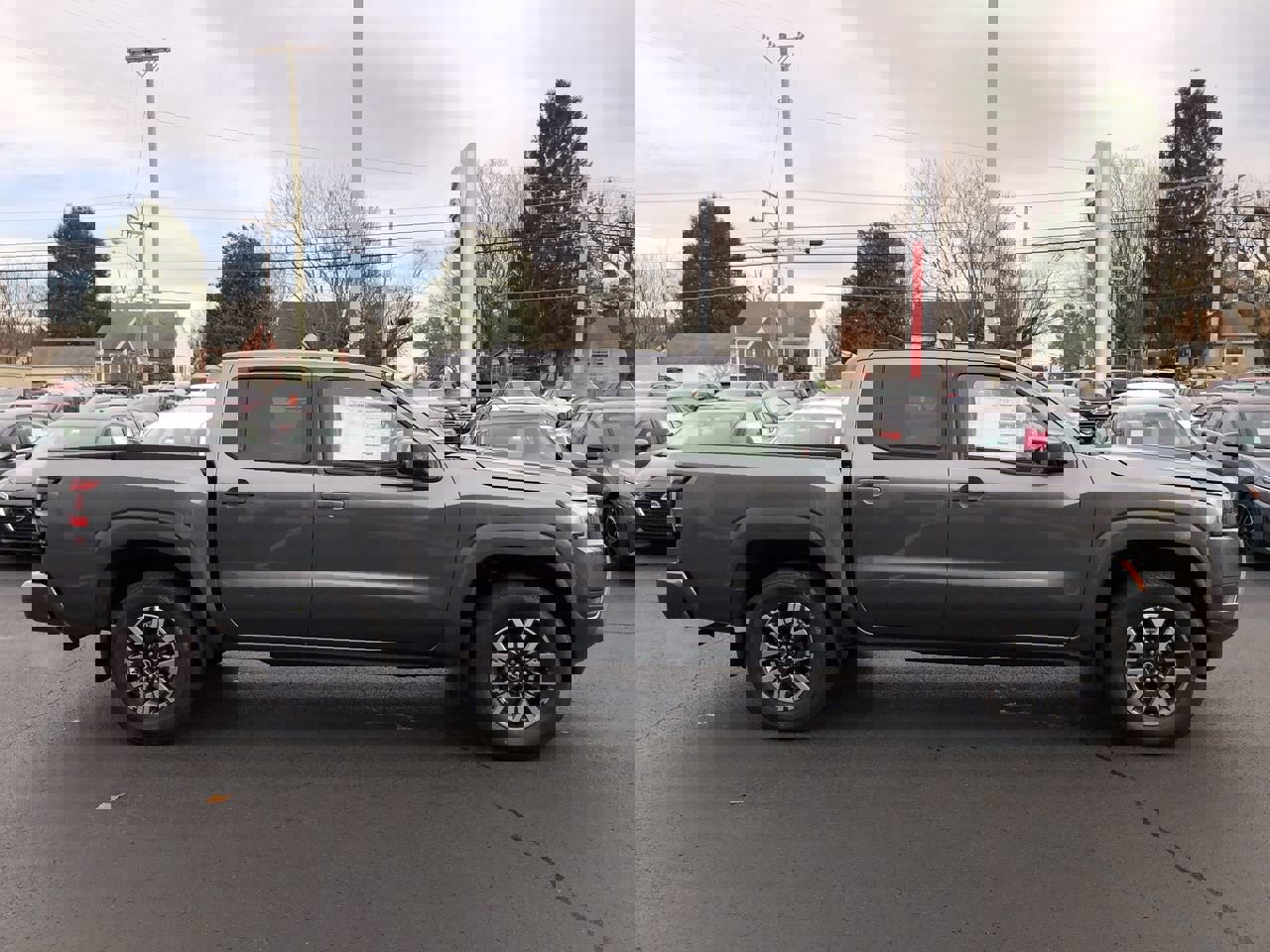 New 2026 Nissan Frontier SV w/ Tow Package image 14