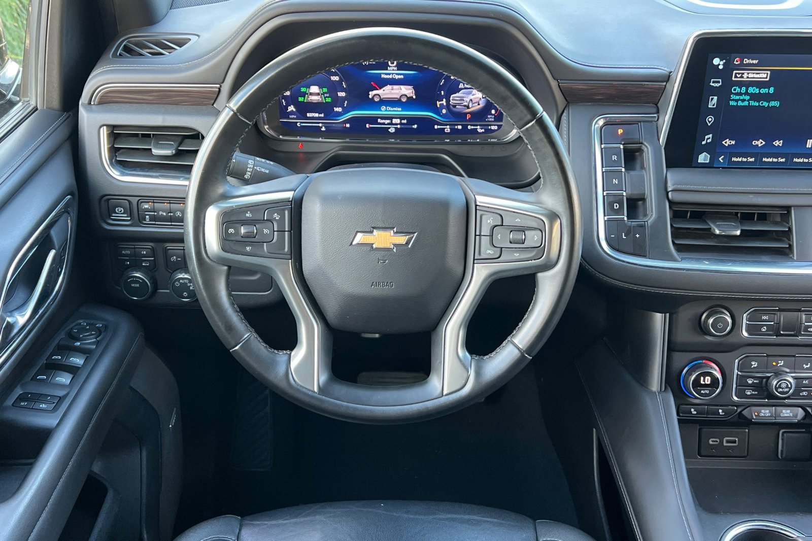 Used 2024 Chevrolet Tahoe LT image 16