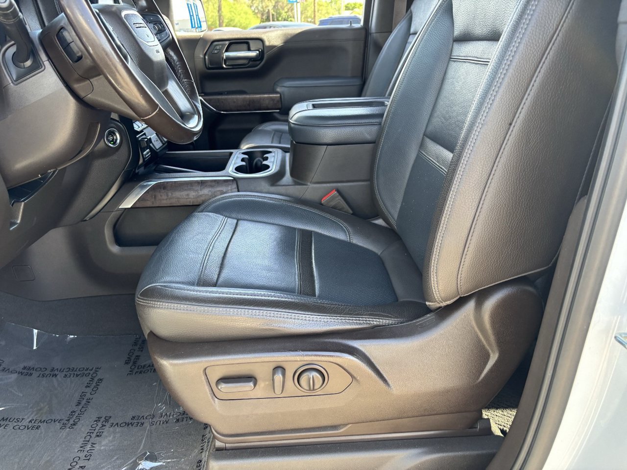 Used 2020 GMC Sierra 1500 Denali w/ Denali Ultimate Package AWD/4WD image 18
