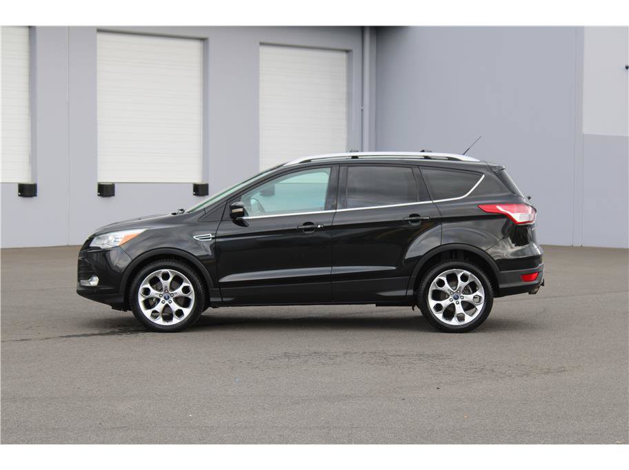 Used 2014 Ford Escape Titanium w/ Equipment Group 401A AWD/4WD image 3