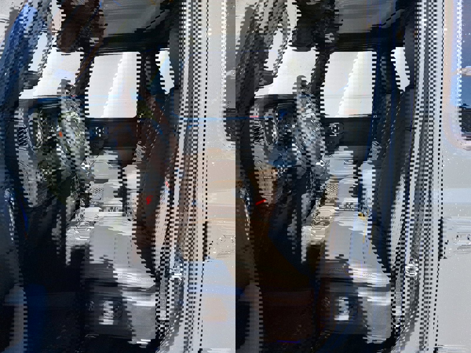 New 2026 Jeep Gladiator Mojave w/ Technology Group image 10