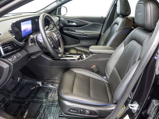 Certified 2025 Buick Envista Sport Touring w/ Convenience I Package FWD image 12