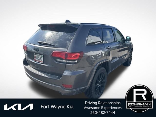 Used 2019 Jeep Grand Cherokee Altitude AWD/4WD image 6