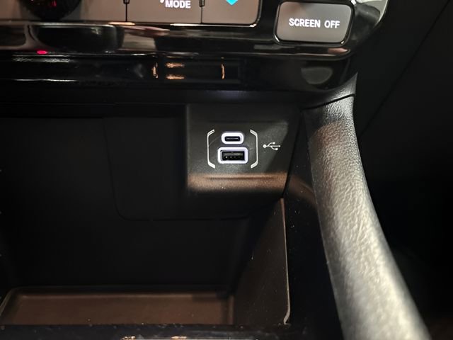 Used 2025 Jeep Compass Trailhawk w/ Trailhawk Elite Group image 34