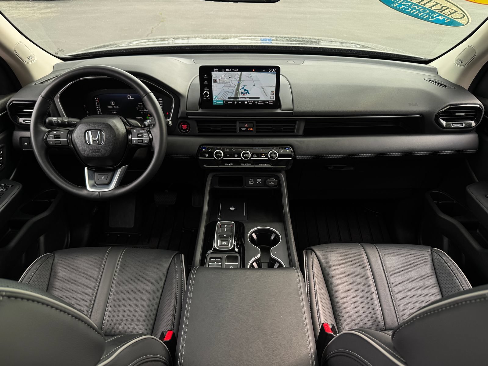 Certified 2025 Honda Pilot Elite image 15