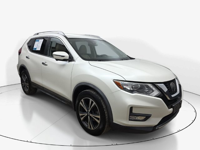 Used 2019 Nissan Rogue SV w/ Premium Package AWD/4WD image 3