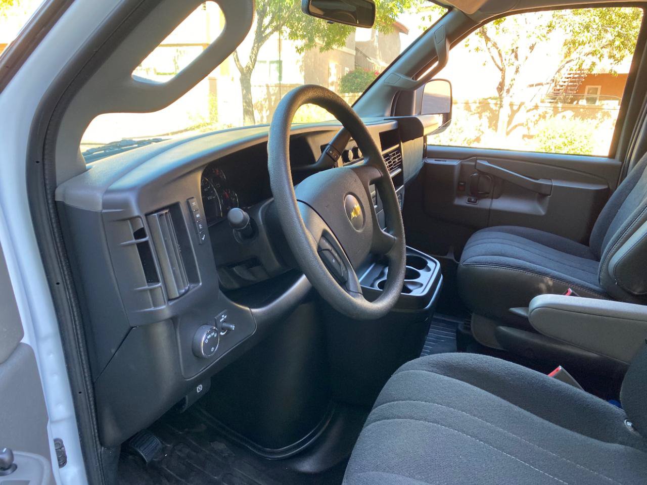 Used 2025 Chevrolet Express 2500 w/ Driver Convenience Package RWD image 26