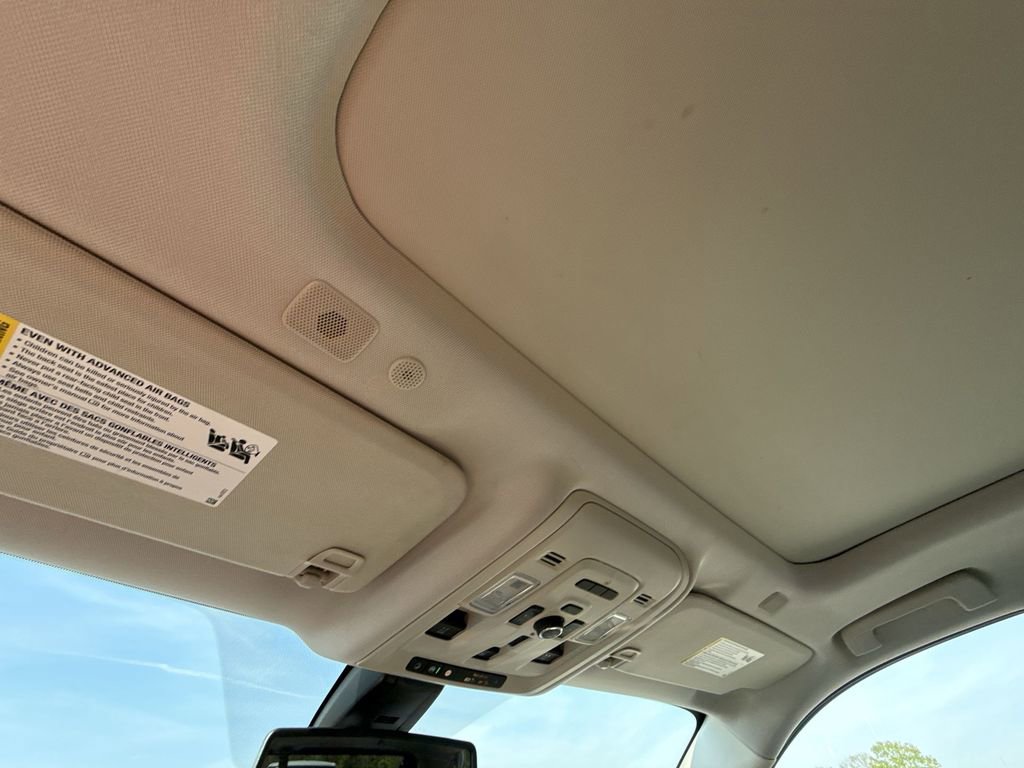 Certified 2022 GMC Yukon Denali AWD/4WD image 25