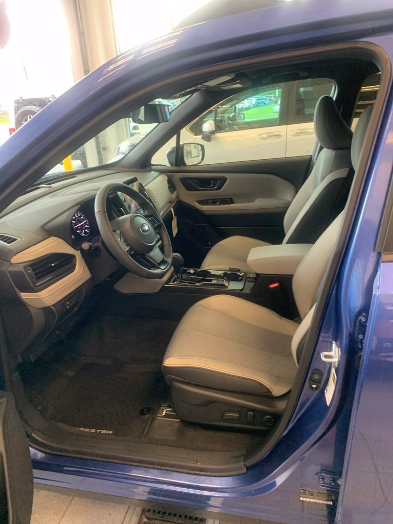 New 2026 Subaru Forester Premium AWD/4WD image 3
