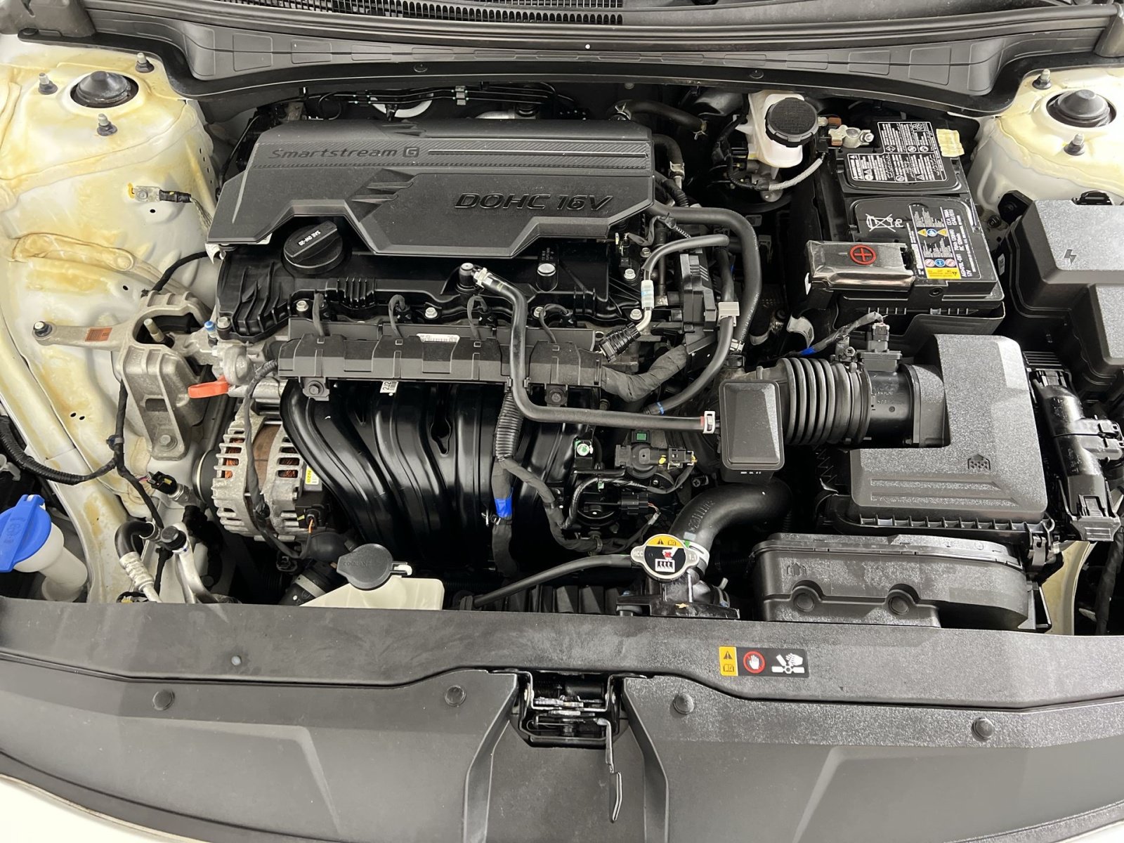 Used 2023 Hyundai Elantra SE FWD image 26