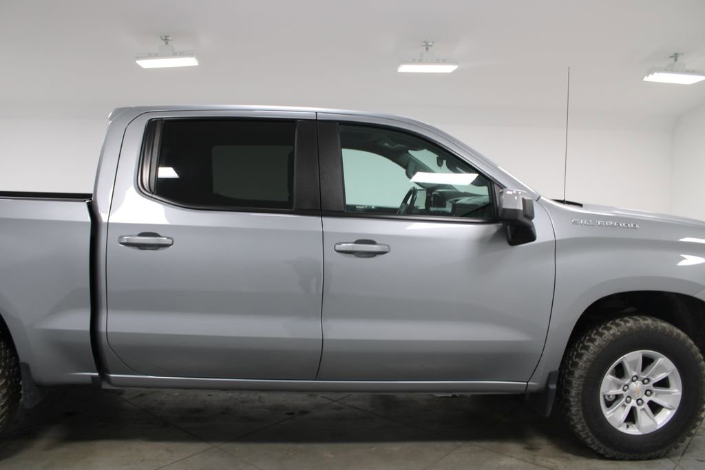 Used 2024 Chevrolet Silverado 1500 LT image 12