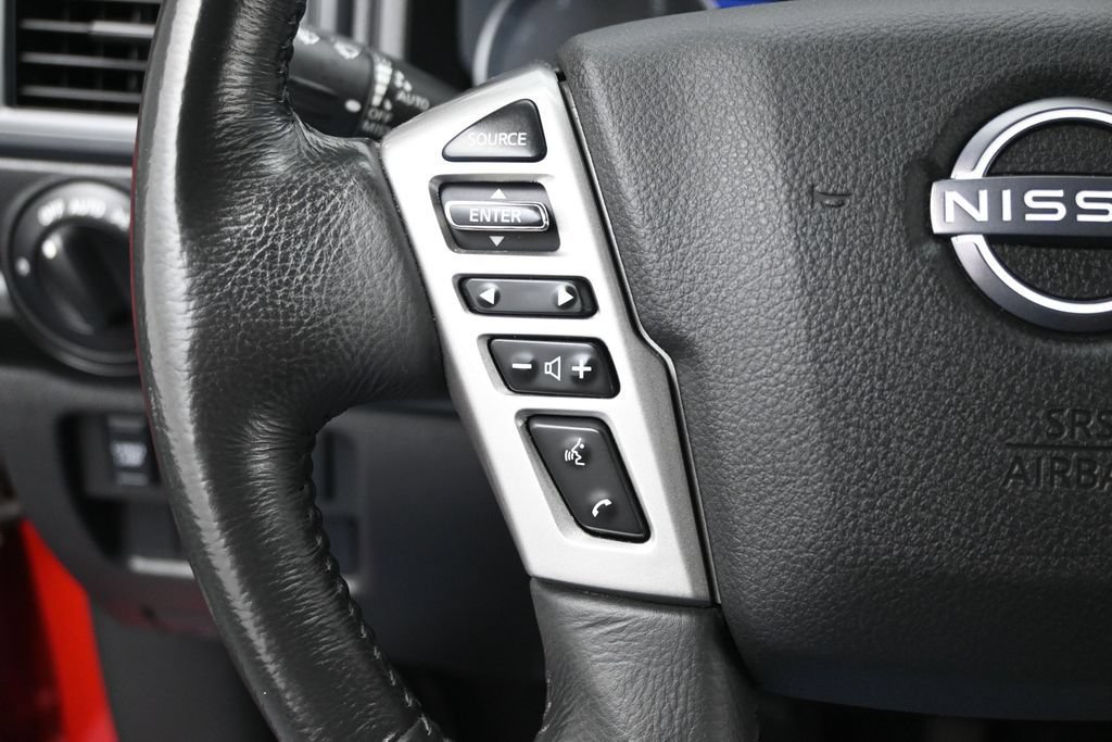 Used 2024 Nissan Titan SV w/ SV Convenience Package AWD/4WD image 18