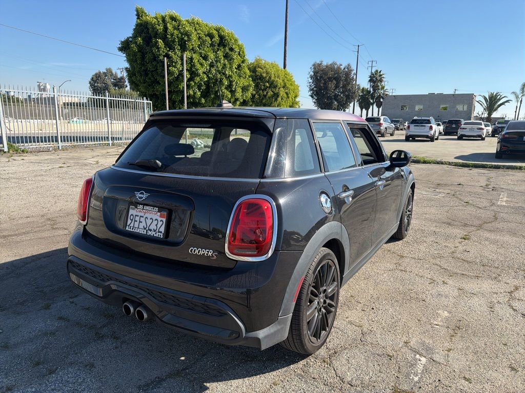 Used 2023 MINI Cooper S image 7