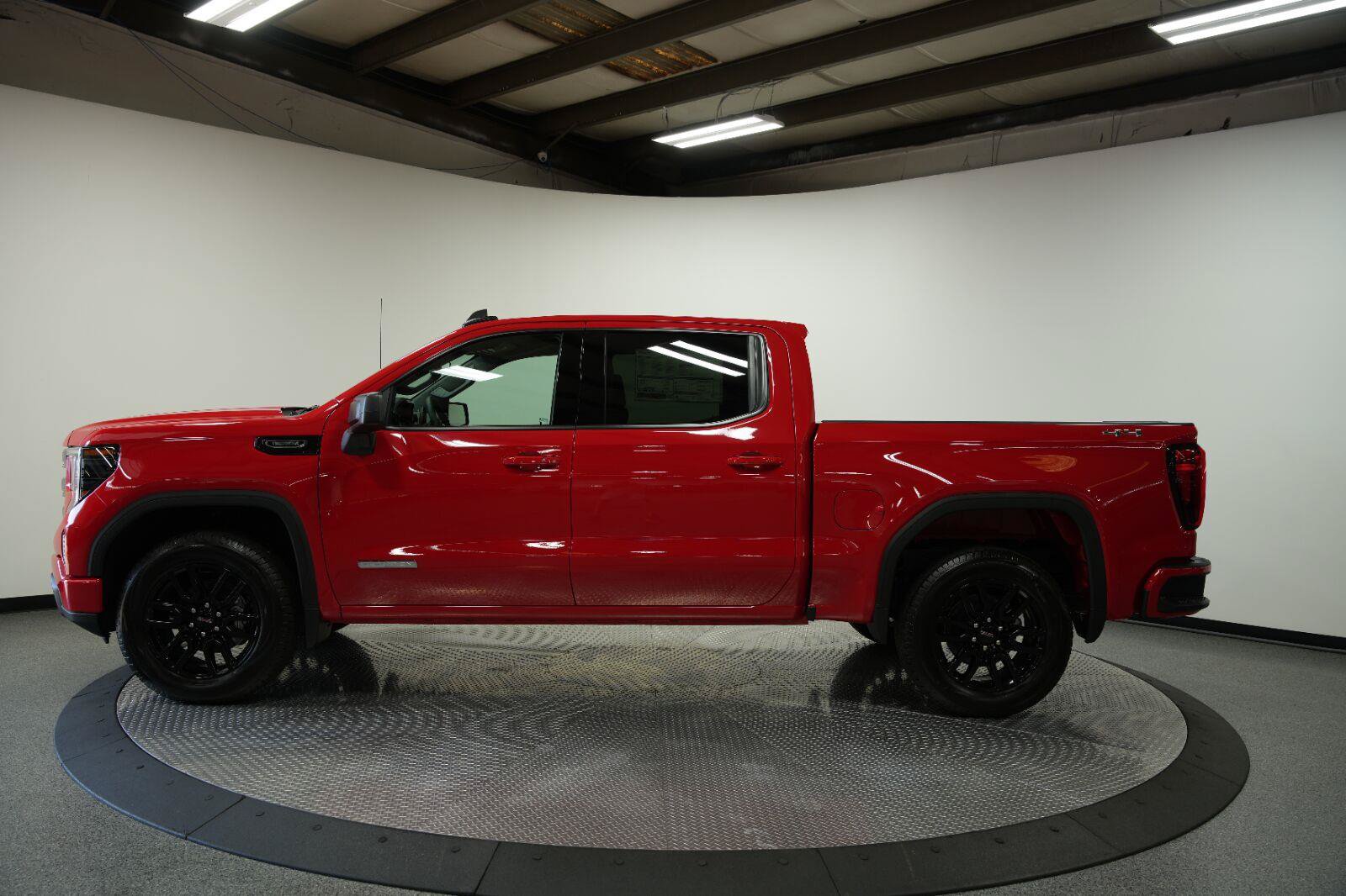 New 2026 GMC Sierra 1500 Elevation AWD/4WD image 5