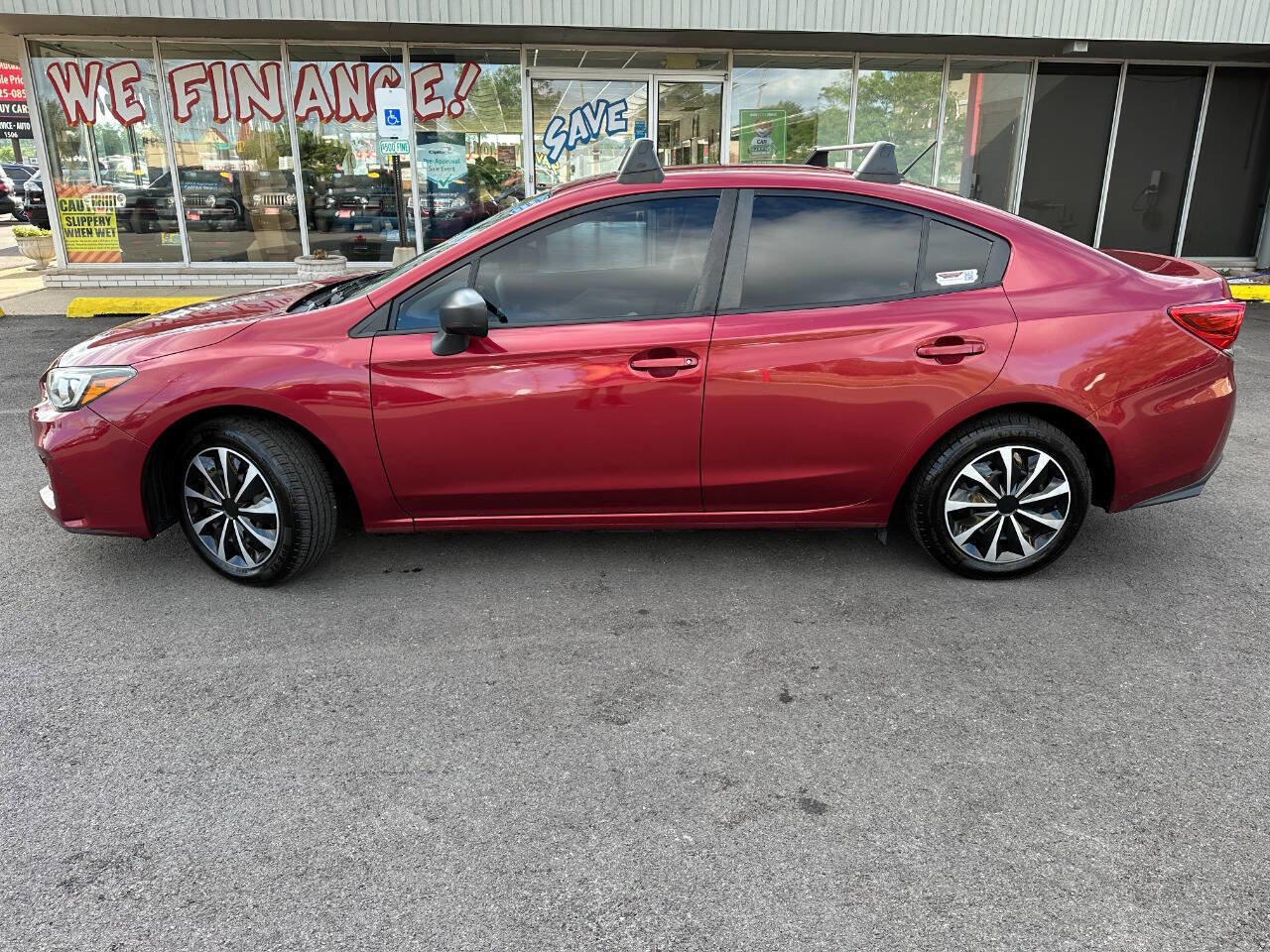 Used 2019 Subaru Impreza 2.0i image 2