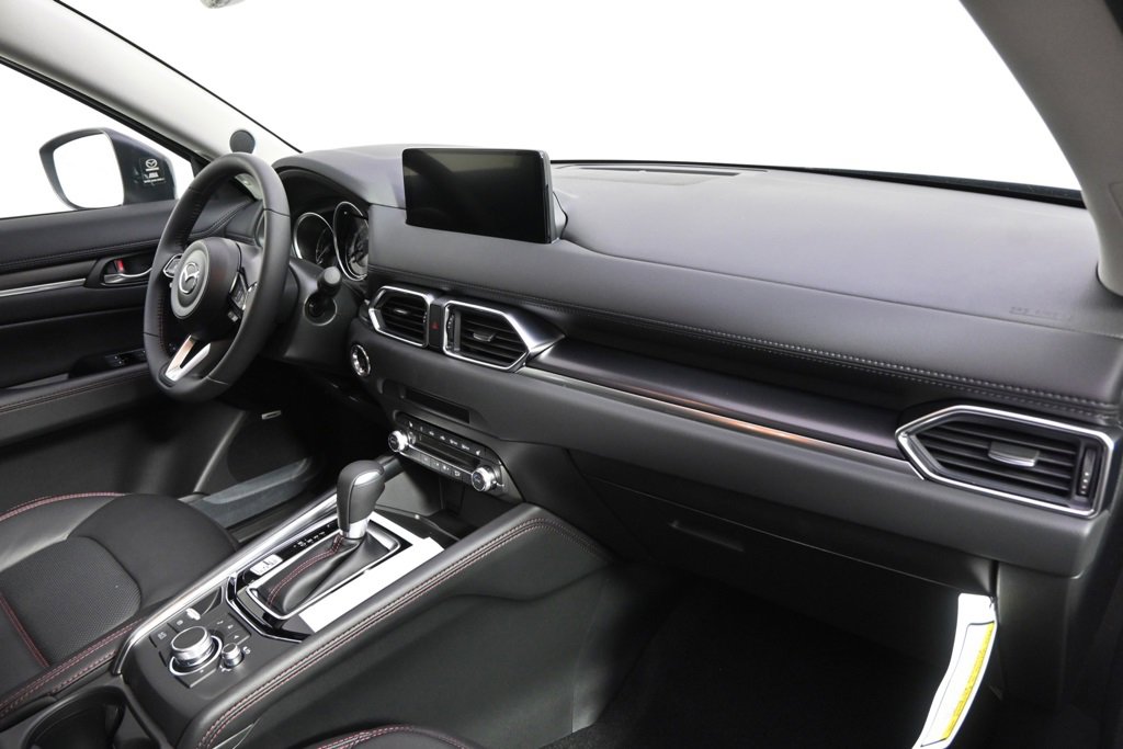 New 2025 MAZDA CX-5 Carbon Edition image 15