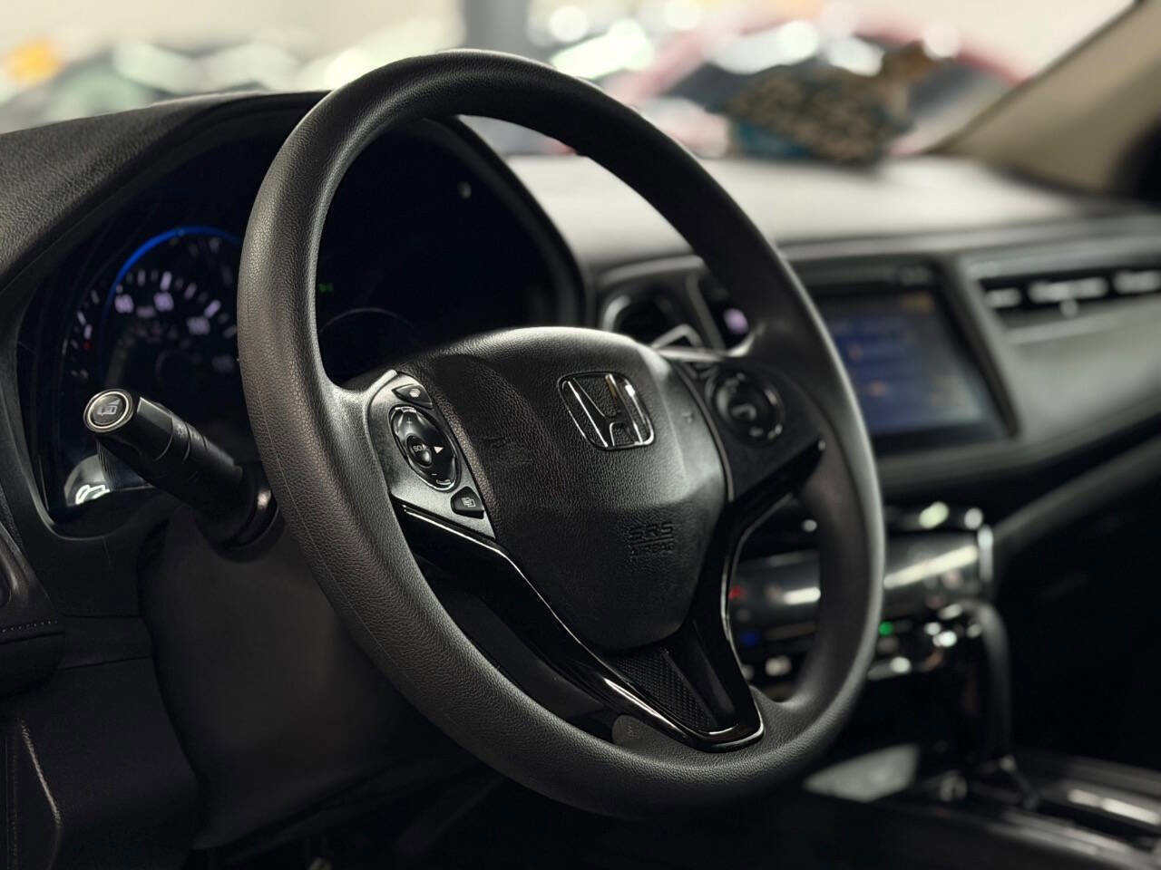 Used 2018 Honda HR-V EX image 4