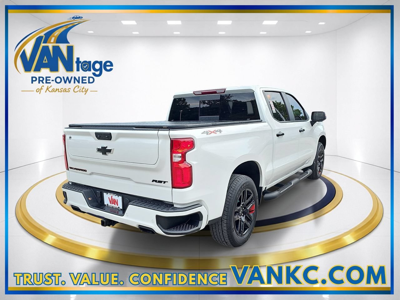 Certified 2026 Chevrolet Silverado 1500 RST w/ Redline Edition AWD/4WD image 6