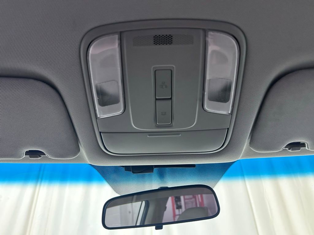 Used 2016 Kia Sedona L FWD image 17