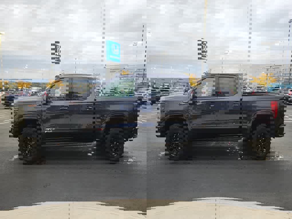 Used 2023 GMC Sierra 1500 AT4X image 5