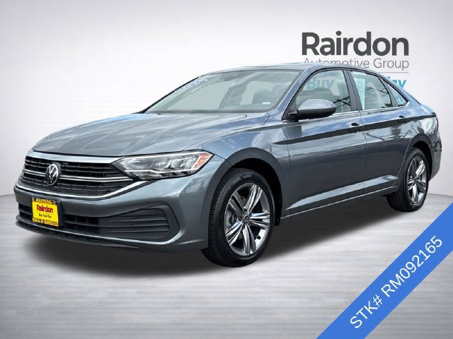 Used 2024 Volkswagen Jetta SE FWD image 3