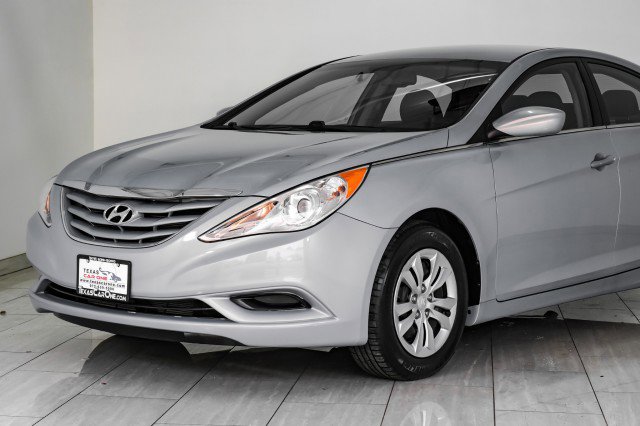 Used 2012 Hyundai Sonata GLS FWD image 52