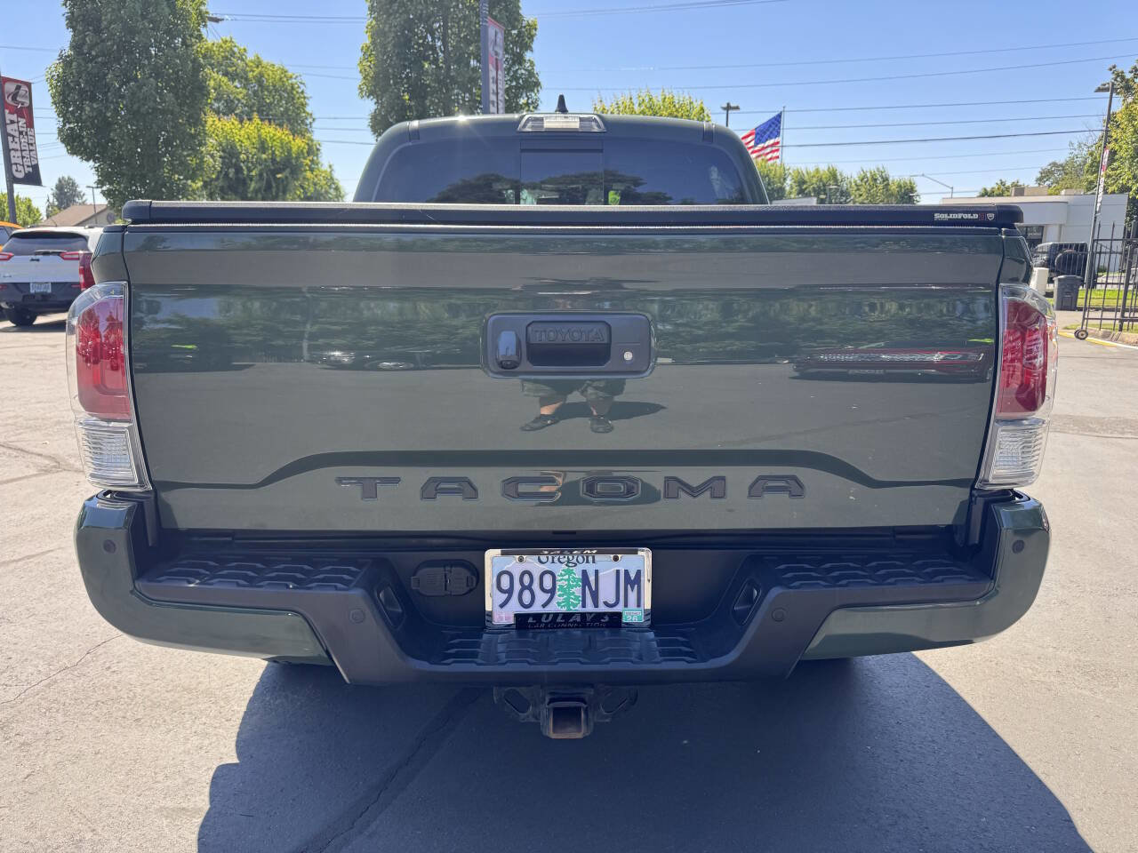 Used 2022 Toyota Tacoma TRD Off-Road w/ TRD Premium Off Road Package image 4
