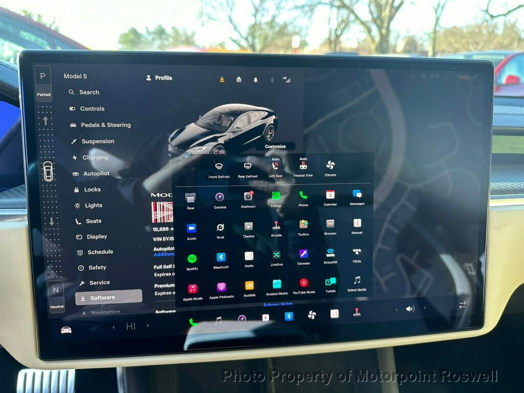 Used 2025 Tesla Model S Plaid image 15
