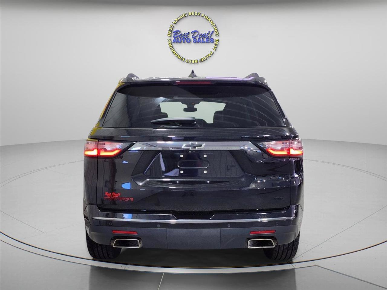 Used 2020 Chevrolet Traverse Premier w/ Redline Edition AWD/4WD image 5