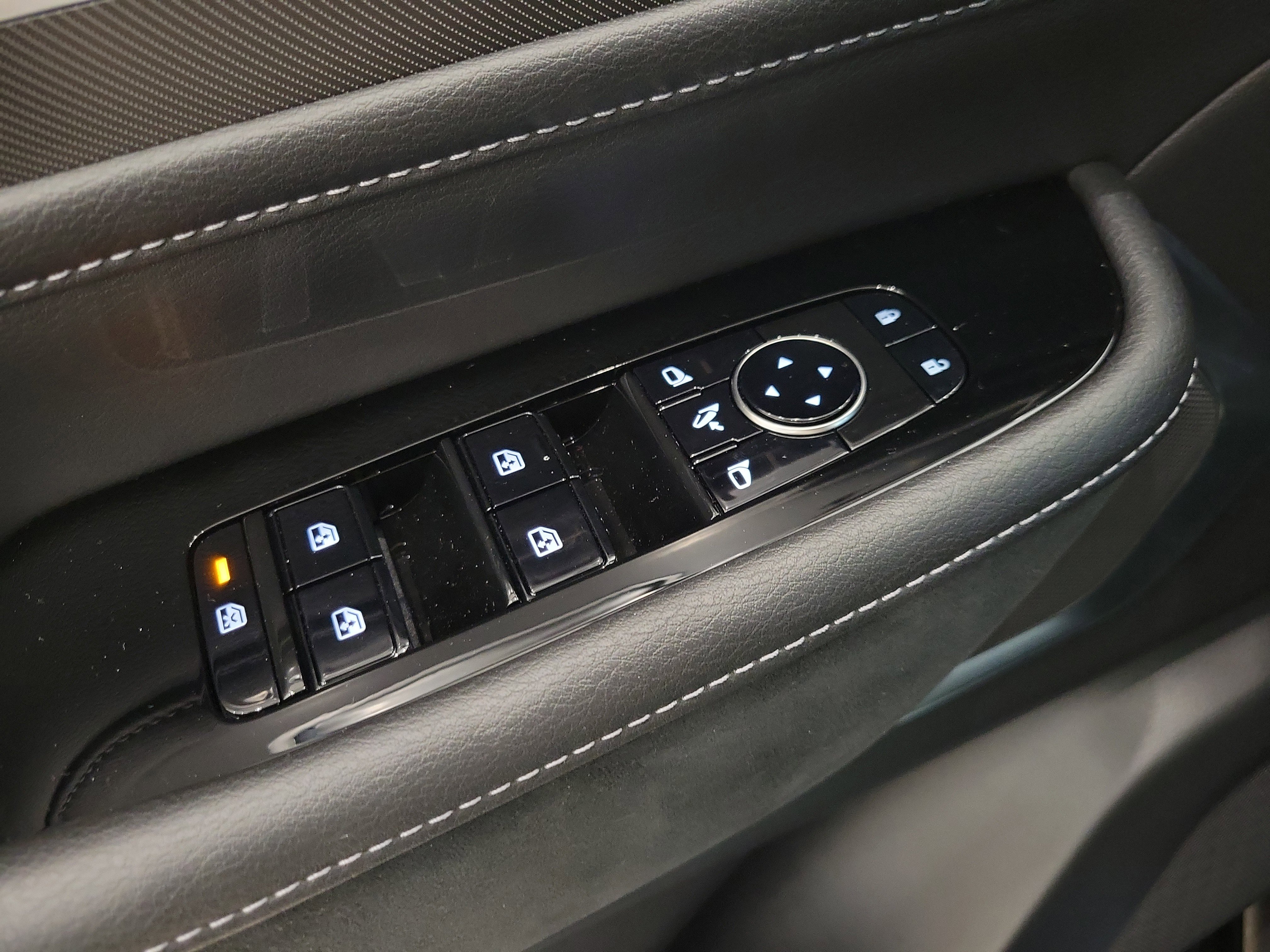 New 2026 INFINITI QX80 Luxe image 18