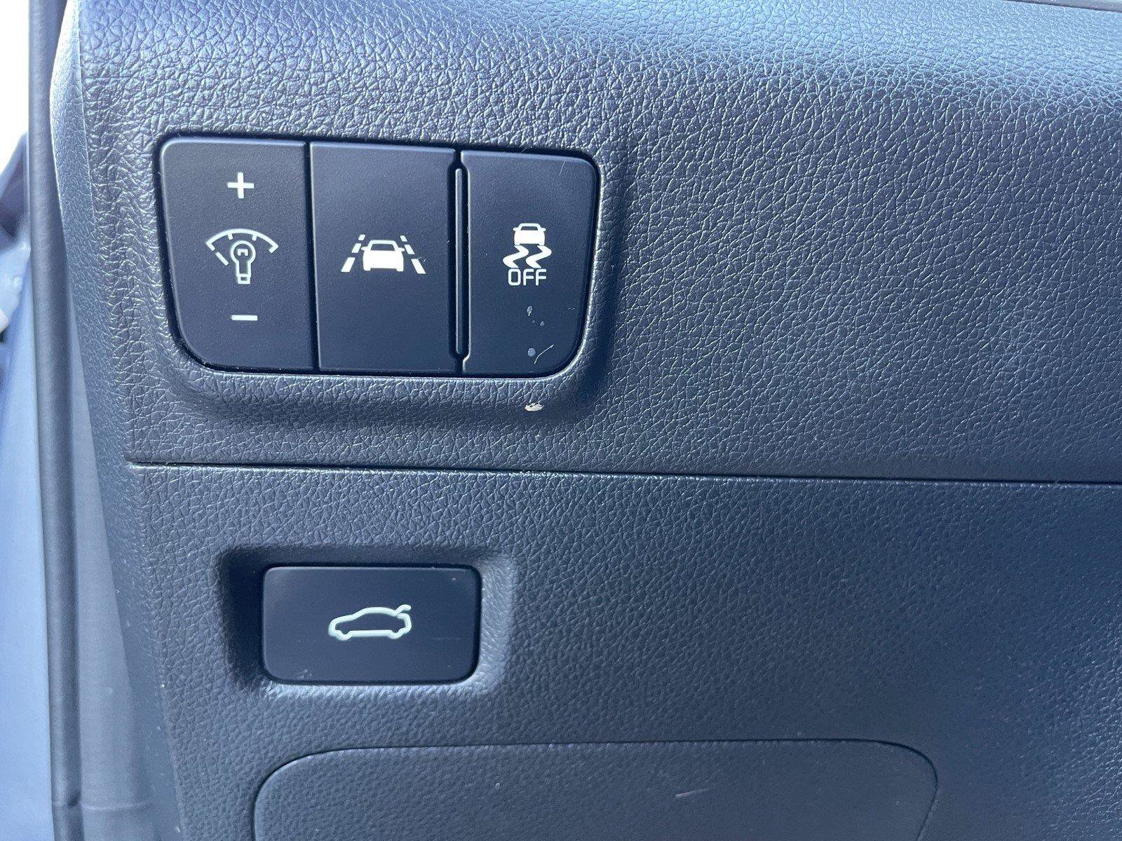 Used 2022 Kia K5 LX FWD image 21