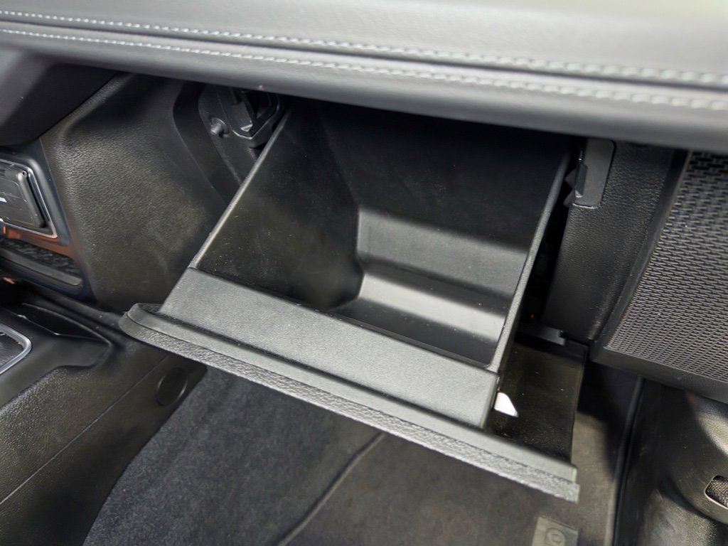 Used 2024 Jeep Wrangler Sahara image 21