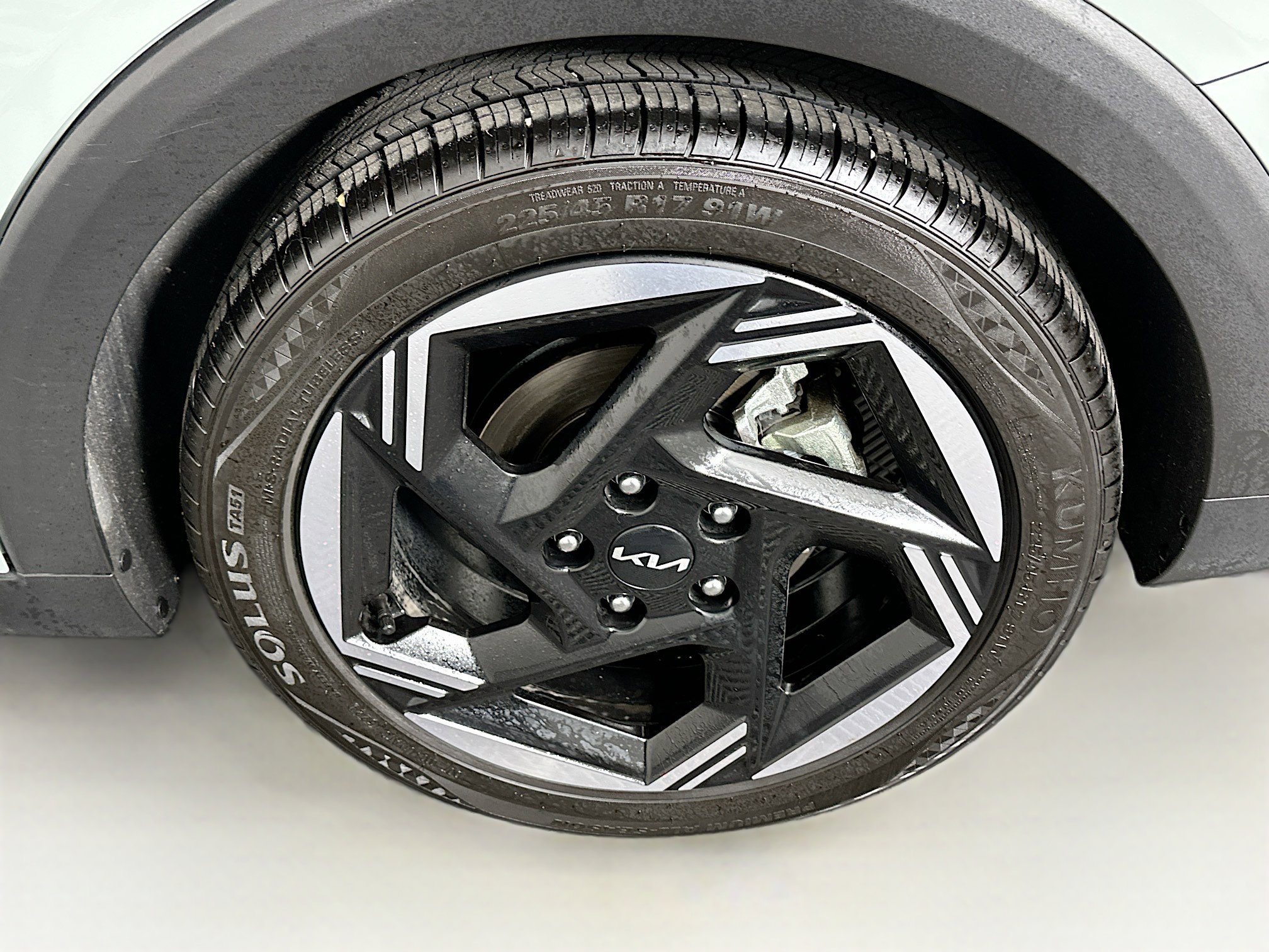 Used 2025 Kia K4 EX image 11