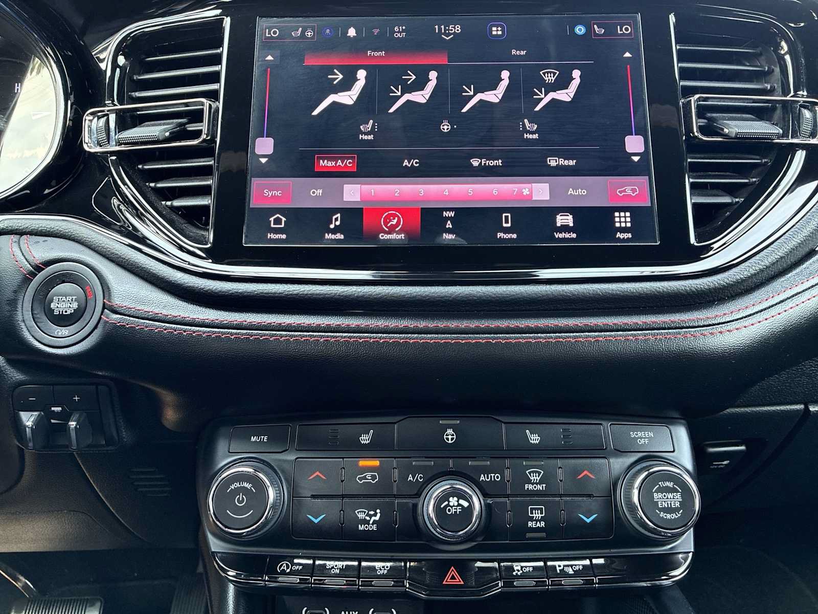 Used 2023 Dodge Durango GT AWD/4WD image 16