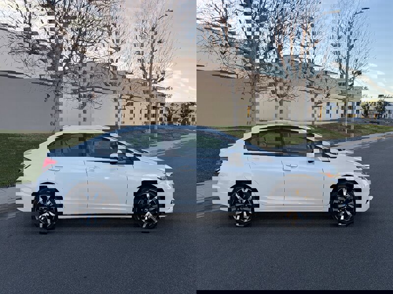 Used 2014 Honda Civic EX-L image 2