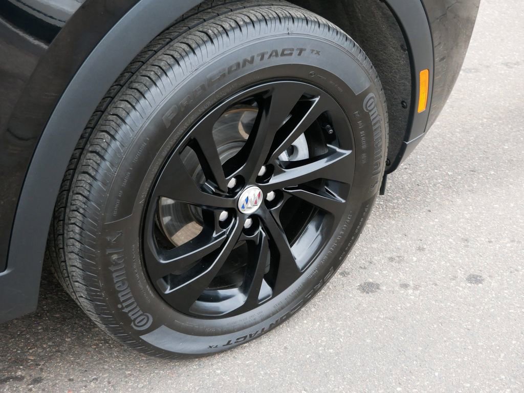 Used 2023 Buick Envision Essence image 9