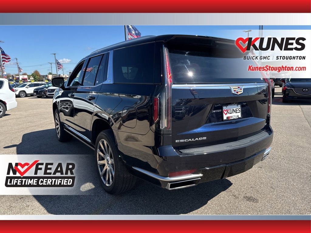 Used 2023 Cadillac Escalade Premium Luxury Platinum w/ Heavy-Duty Trailer Package image 9