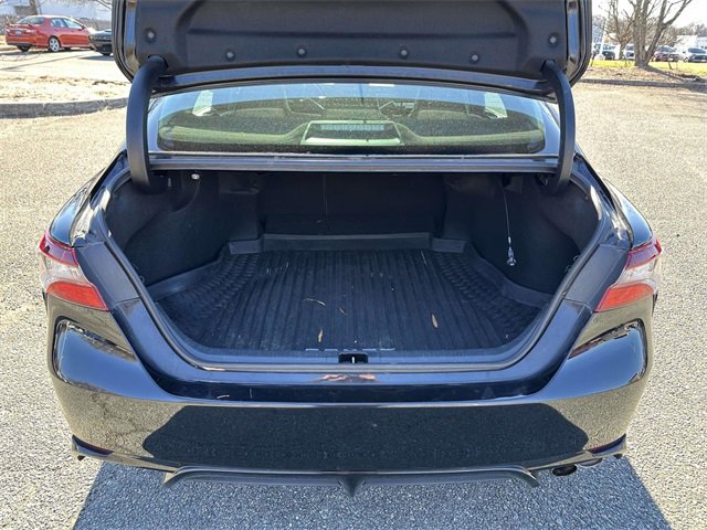 Used 2022 Toyota Camry SE image 12