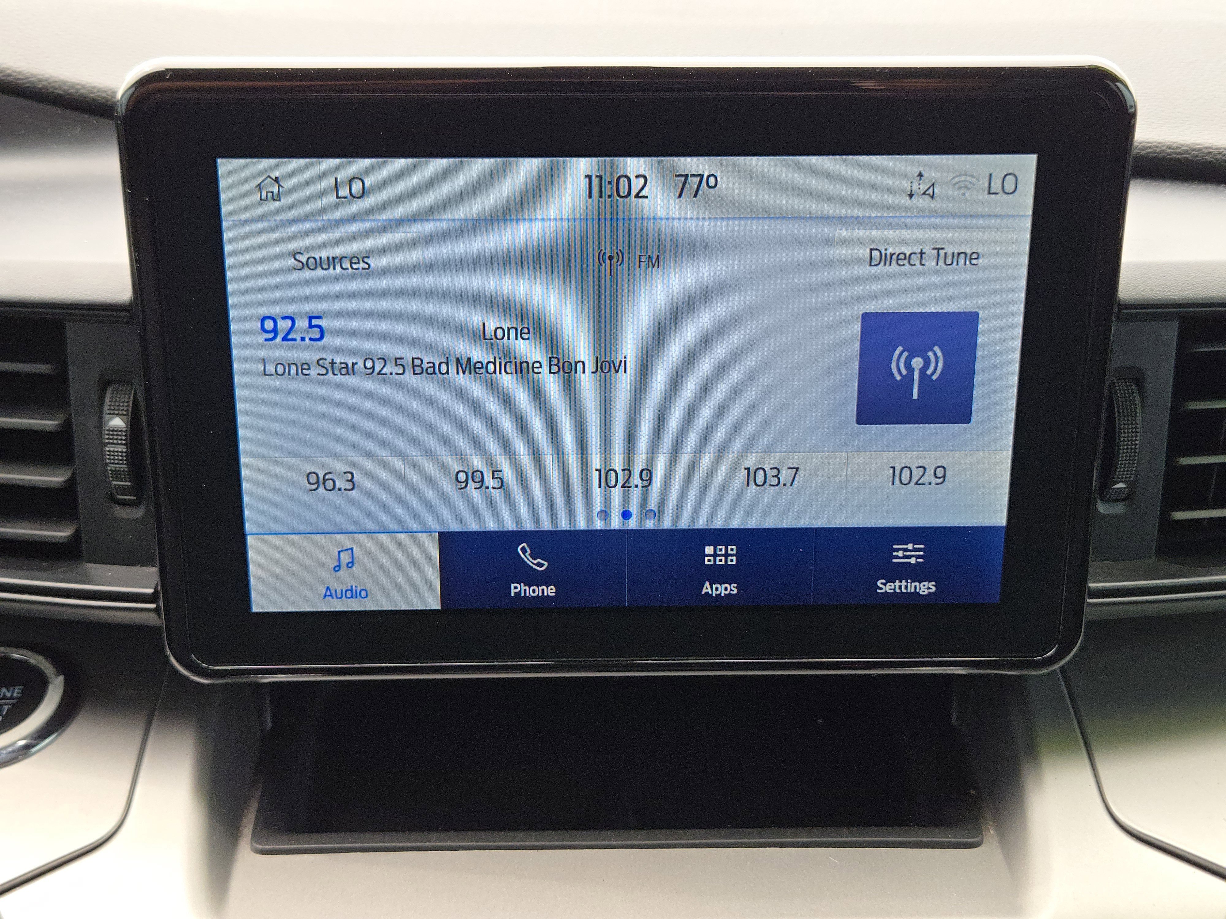 Used 2022 Ford Explorer XLT RWD image 17