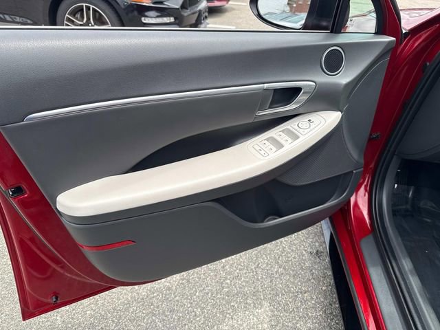 Used 2023 Hyundai Sonata SEL w/ Convenience Package image 18