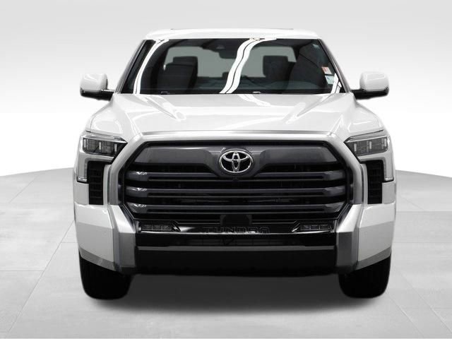 Used 2025 Toyota Tundra Limited image 3