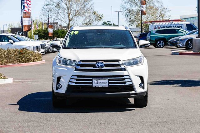 Used 2019 Toyota Highlander Limited image 7
