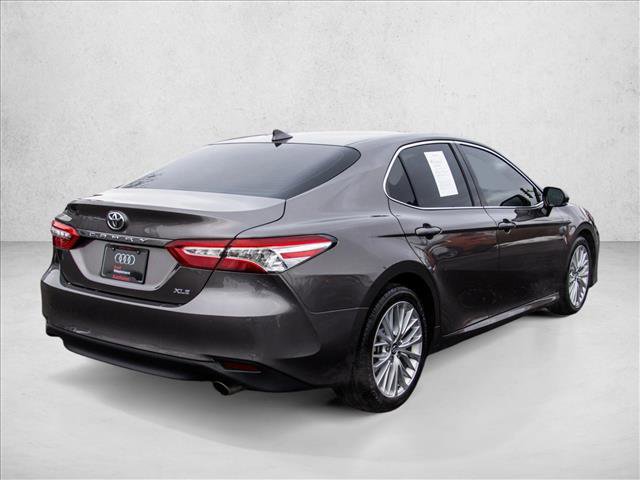 Used 2020 Toyota Camry XLE image 5