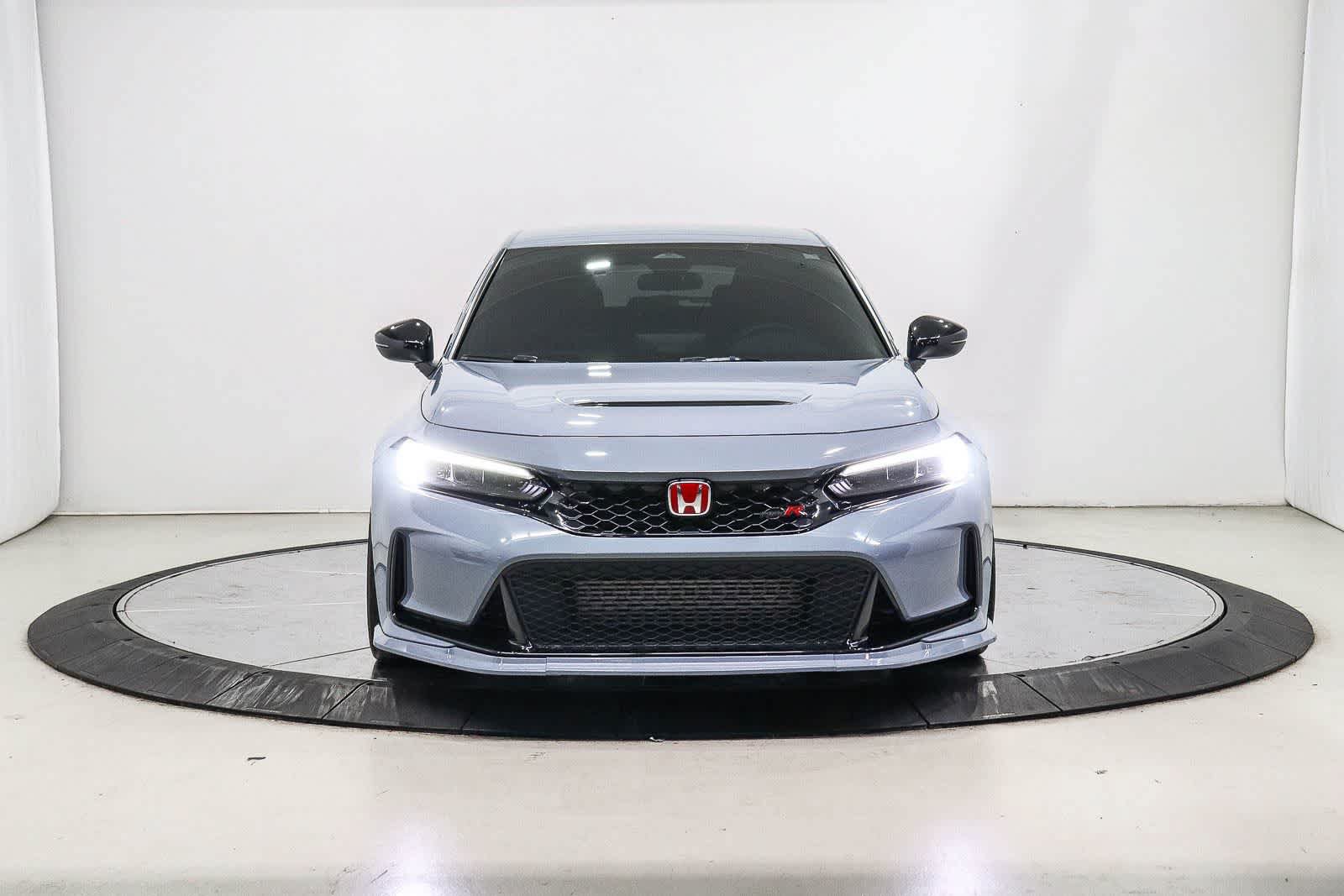 Used 2024 Honda Civic Type R image 6