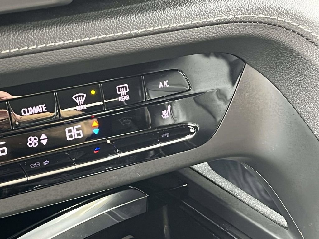 Certified 2023 Buick Envision Essence image 27